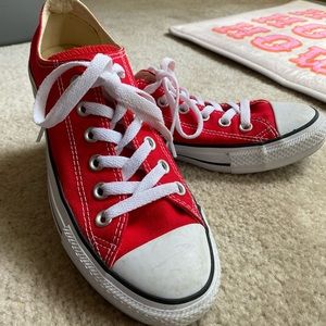 Red Converse WOMENS Size 7.5!!!